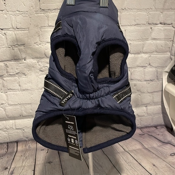 Dog Puffer harness jacket New with Tags! Navy - Picture 2 of 4